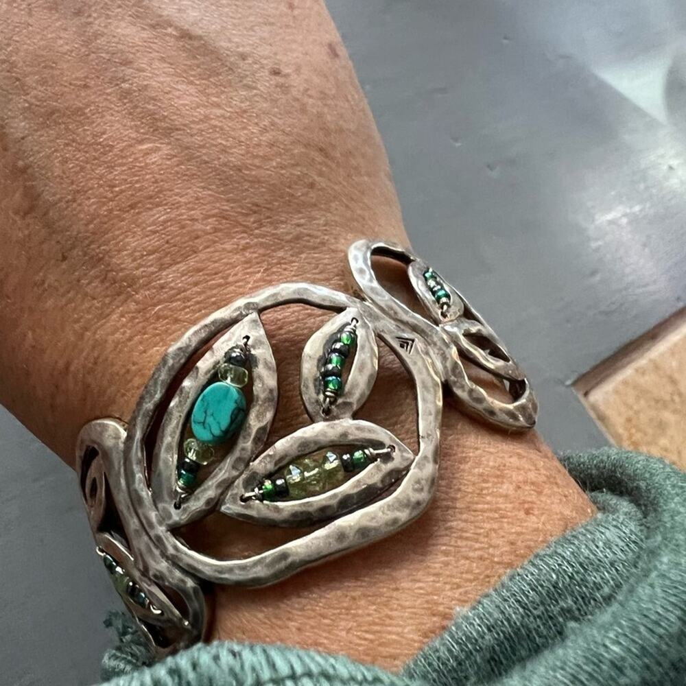 Silpada 925 Hammered Sterling Silver Turquoise Beaded Cuff Bracelet